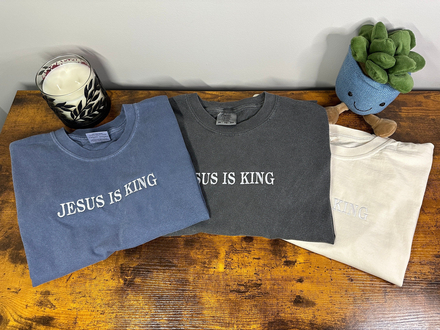 Jesus Is King Tee New