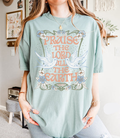 Praise the Lord Trendy Tee