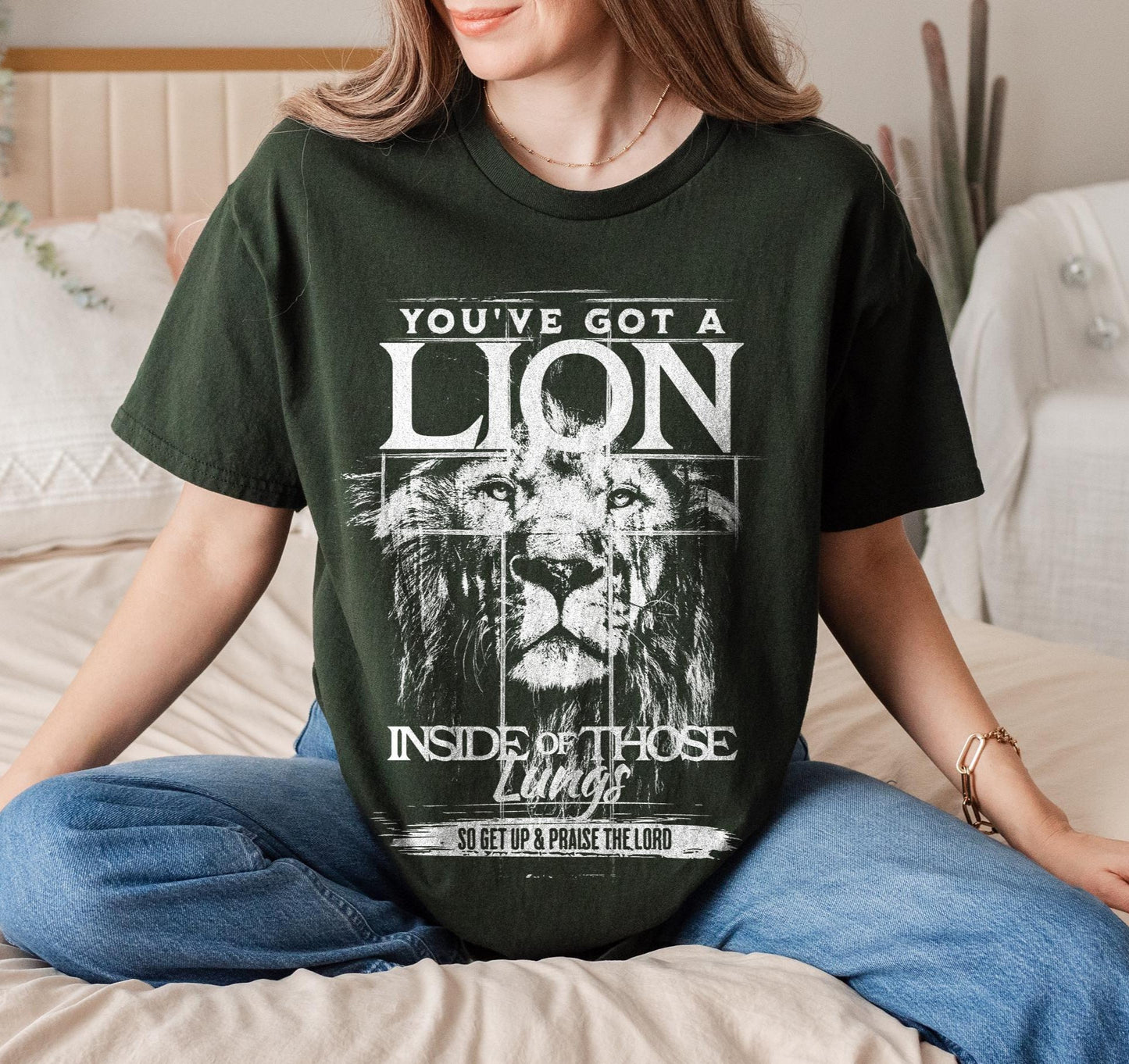 Lion Tee