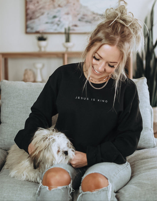 Jesus Is King Sweater V3