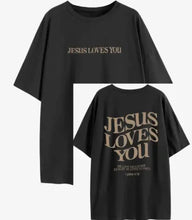 Afbeelding in Gallery-weergave laden, Jesus Loves You T-Shirt
