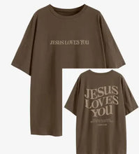 Afbeelding in Gallery-weergave laden, Jesus Loves You T-Shirt
