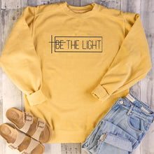 Afbeelding in Gallery-weergave laden, Be The Light Sweater
